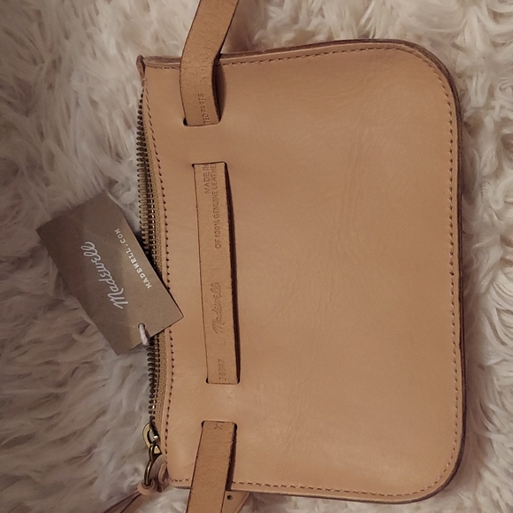Madewell Simple pouch belt purse - Picture 4 of 4